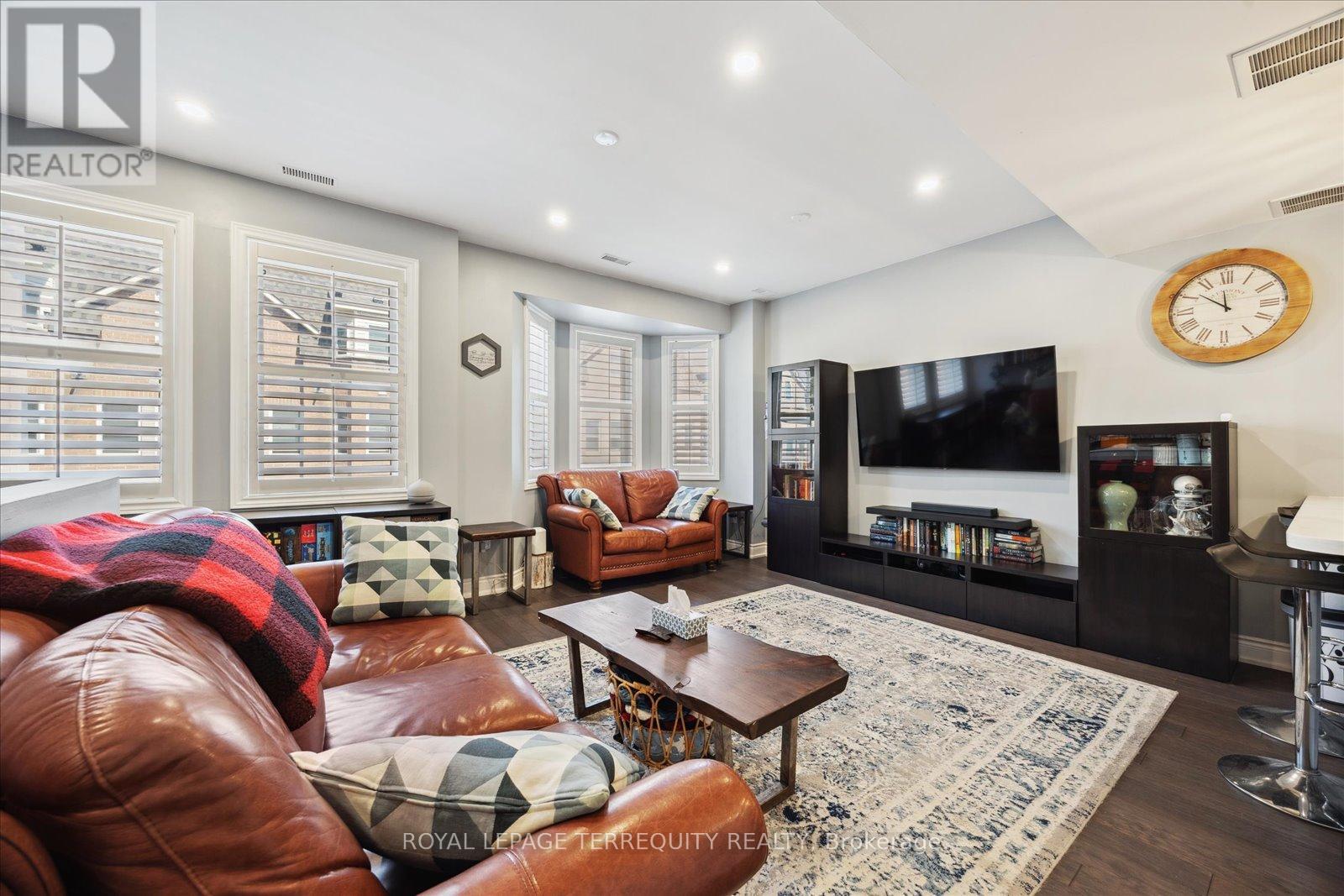 61 - 760 Lawrence Avenue W, Toronto, Ontario  M6A 3E7 - Photo 7 - W12895448