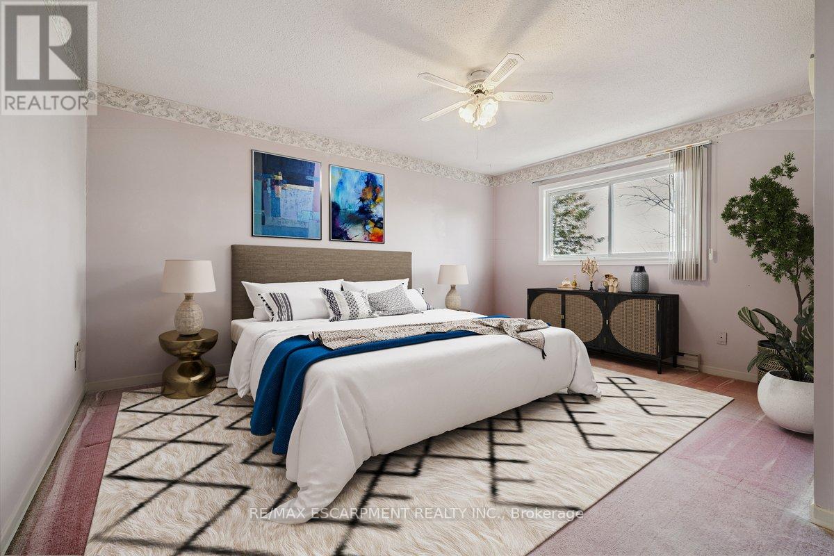 4 - 1552 Kerns Road, Burlington, Ontario  L7P 3A7 - Photo 11 - W12895570