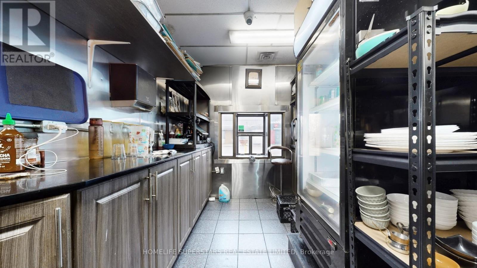 2068 Kipling Avenue, Toronto, Ontario  M9W 4J9 - Photo 30 - W12895592