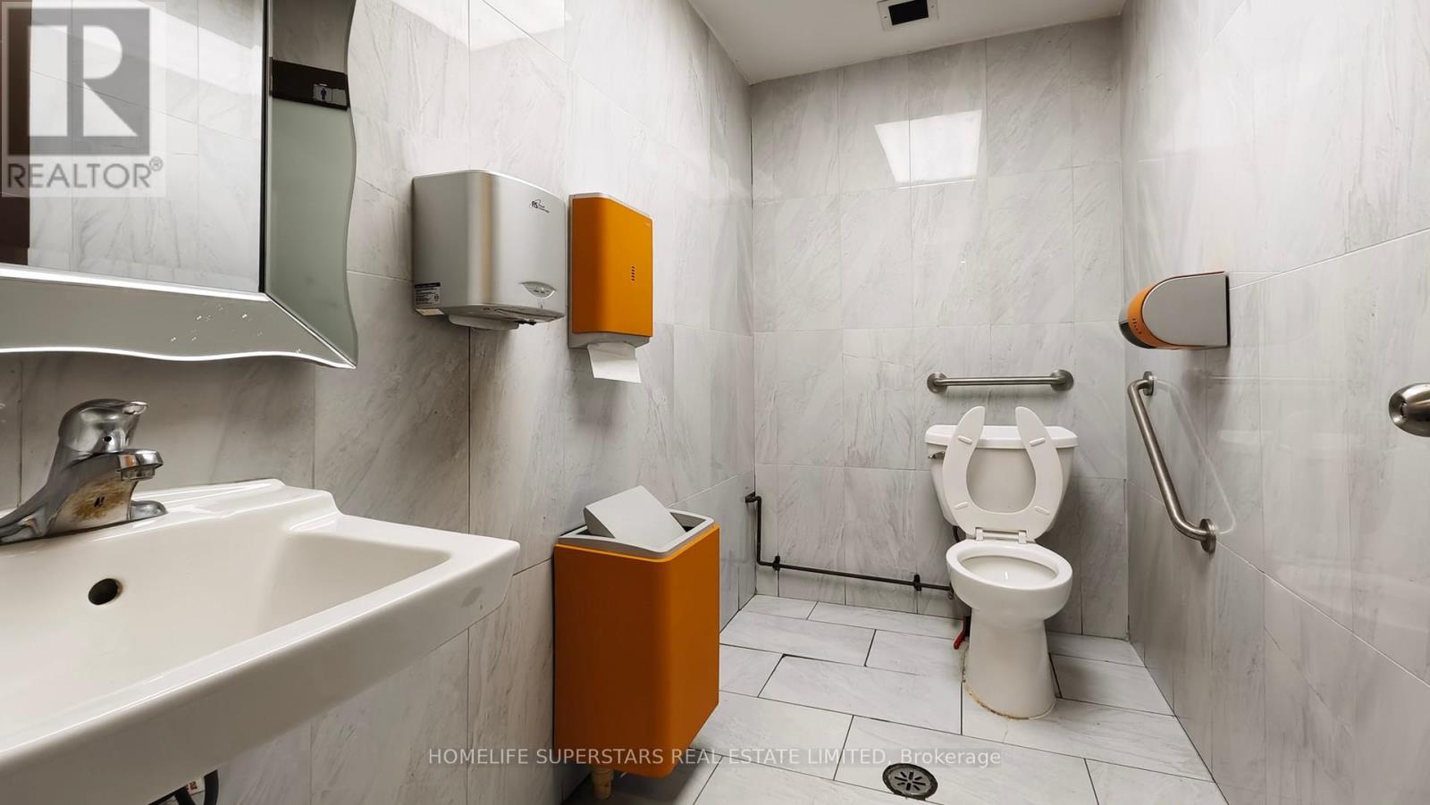 2068 Kipling Avenue, Toronto, Ontario  M9W 4J9 - Photo 31 - W12895592