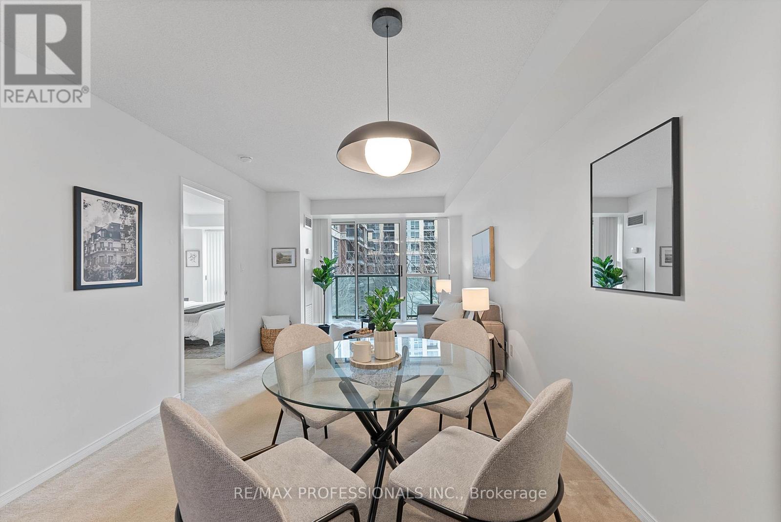 206 - 7 Michael Power Place, Toronto, Ontario  M9A 0A4 - Photo 10 - W12895608