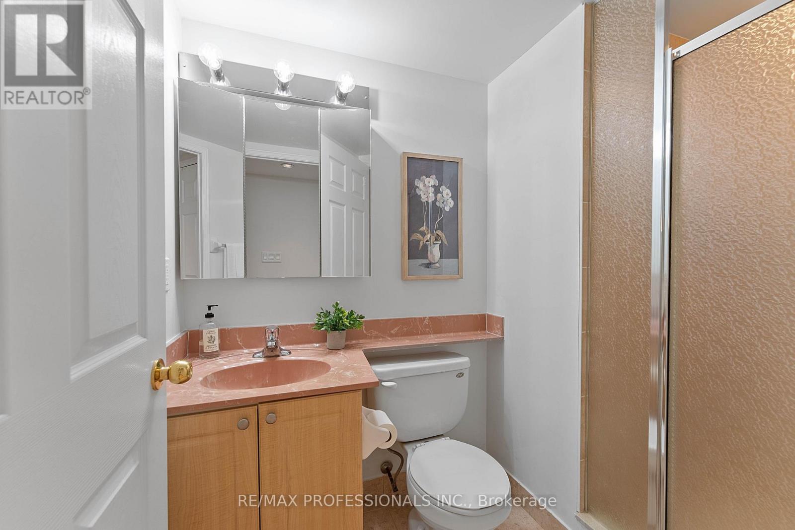 206 - 7 Michael Power Place, Toronto, Ontario  M9A 0A4 - Photo 27 - W12895608