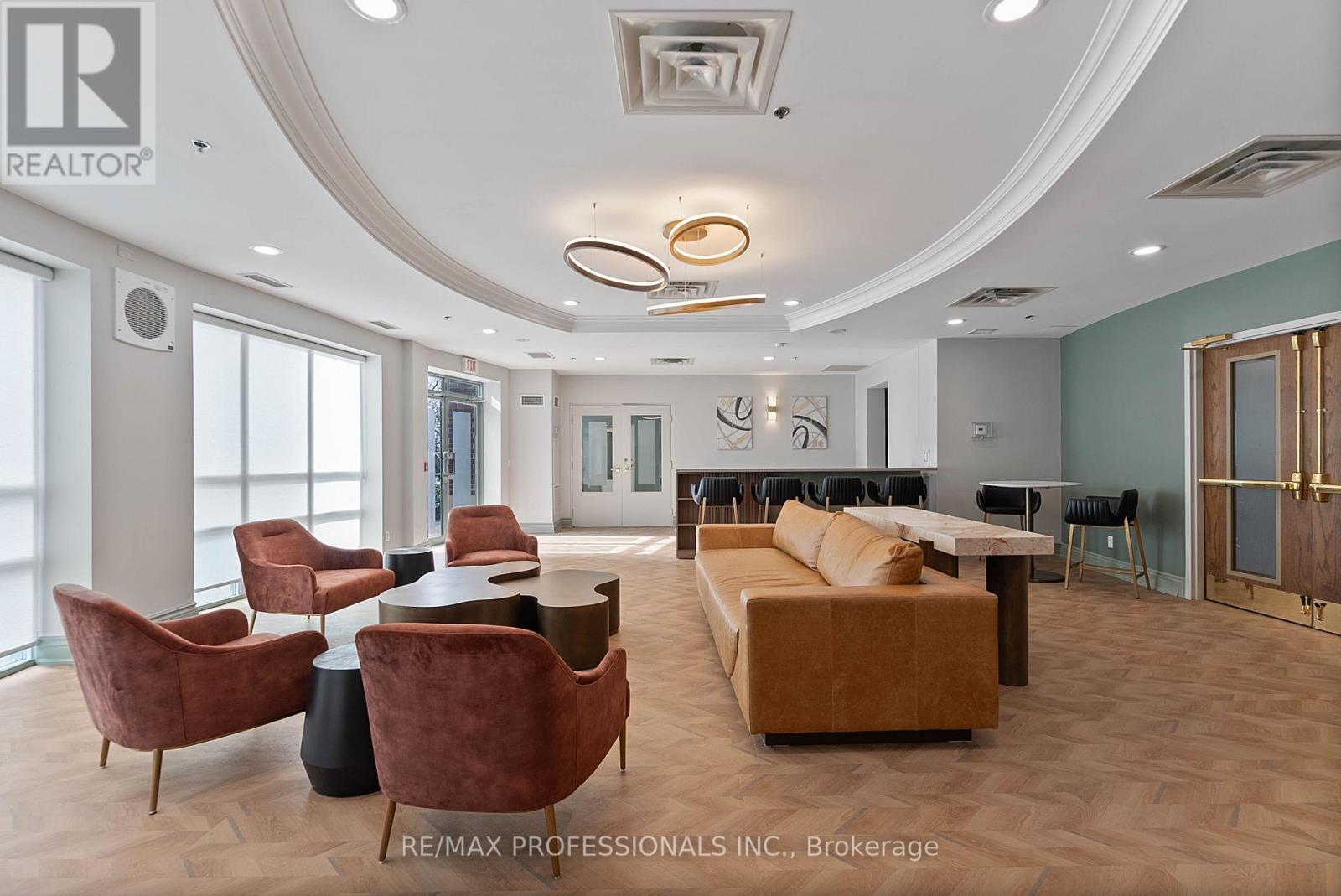 206 - 7 Michael Power Place, Toronto, Ontario  M9A 0A4 - Photo 37 - W12895608