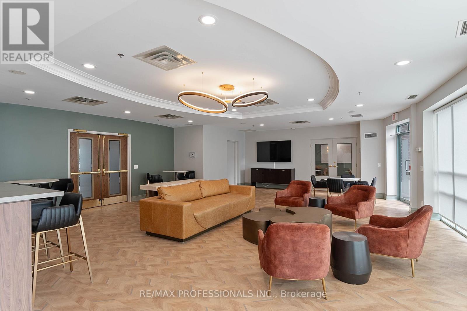 206 - 7 Michael Power Place, Toronto, Ontario  M9A 0A4 - Photo 38 - W12895608