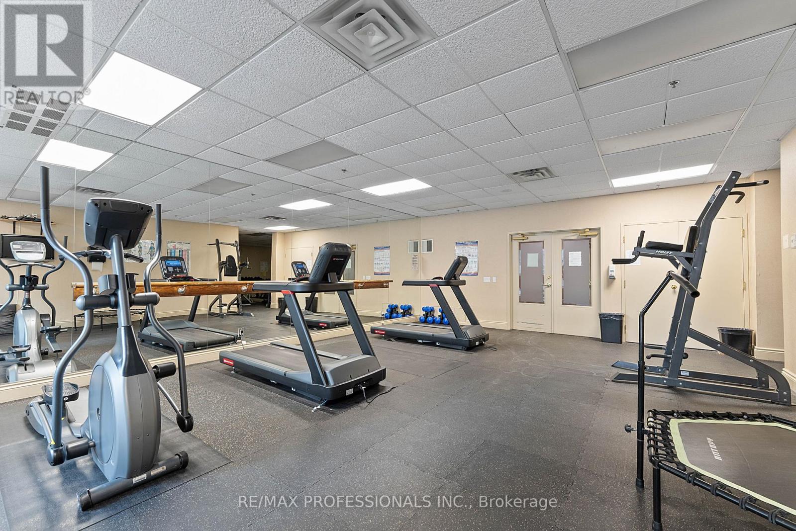 206 - 7 Michael Power Place, Toronto, Ontario  M9A 0A4 - Photo 42 - W12895608