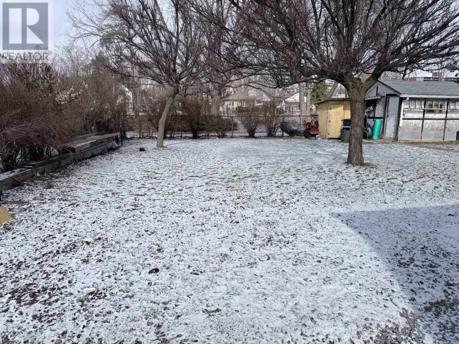 Main Floor - 133 Hawthorne Road, Oakville, Ontario  L6K 1V9 - Photo 20 - W12895616