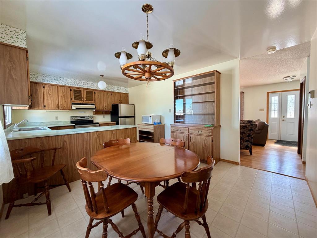 2077 Ferndale Road, Starbuck, Manitoba  R0G 2P0 - Photo 13 - 202524993