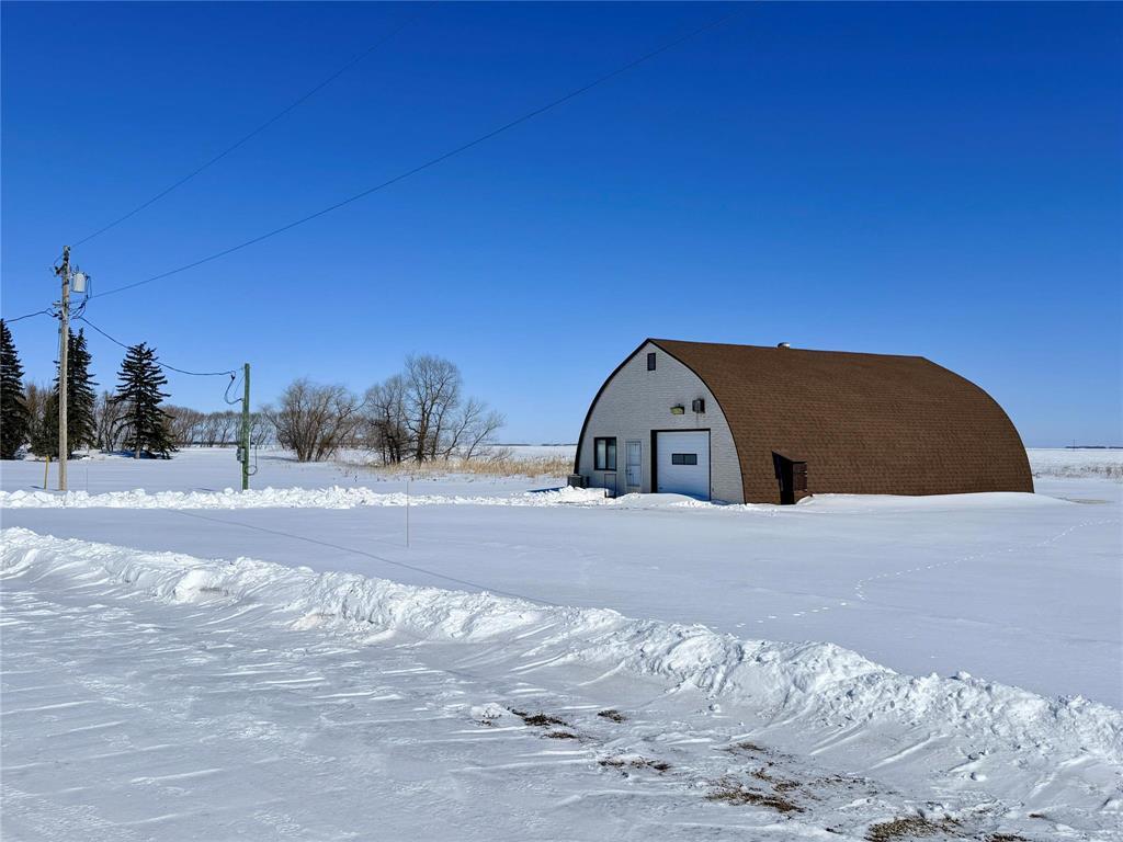 2077 Ferndale Road, Starbuck, Manitoba  R0G 2P0 - Photo 8 - 202524993