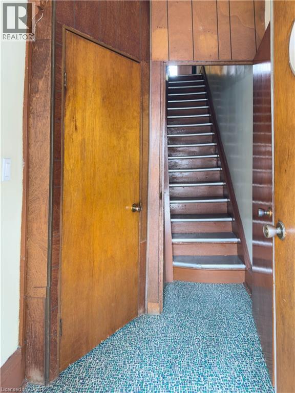 183 Wilson Street, Hamilton, Ontario  L8R 1E3 - Photo 3 - 40813104