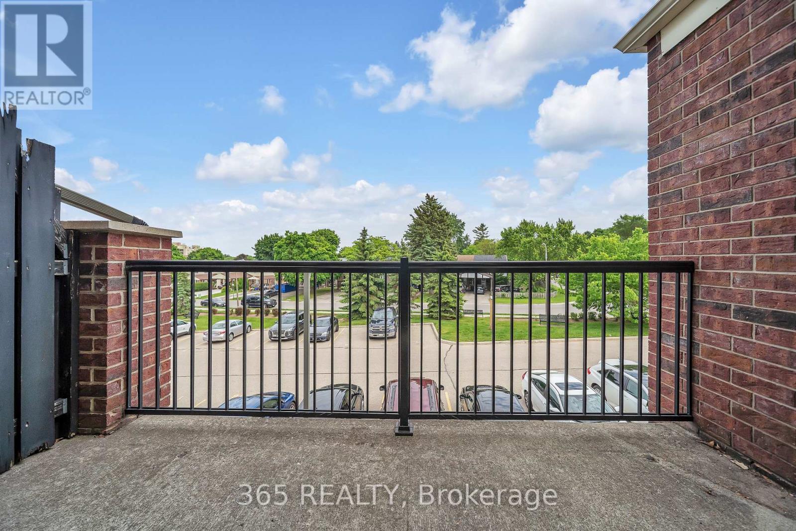 4d - 45 Cedarhill Crescent, Kitchener, Ontario  N2E 0A2 - Photo 20 - X12895458