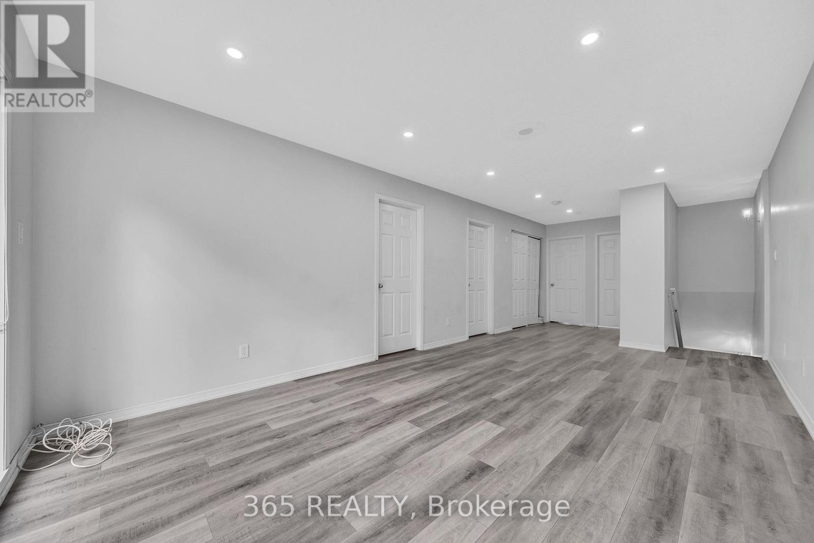 4d - 45 Cedarhill Crescent, Kitchener, Ontario  N2E 0A2 - Photo 23 - X12895458