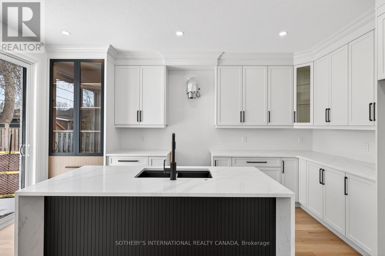 42 Rich Avenue, Cambridge, Ontario  N1R 2A5 - Photo 12 - X12895480