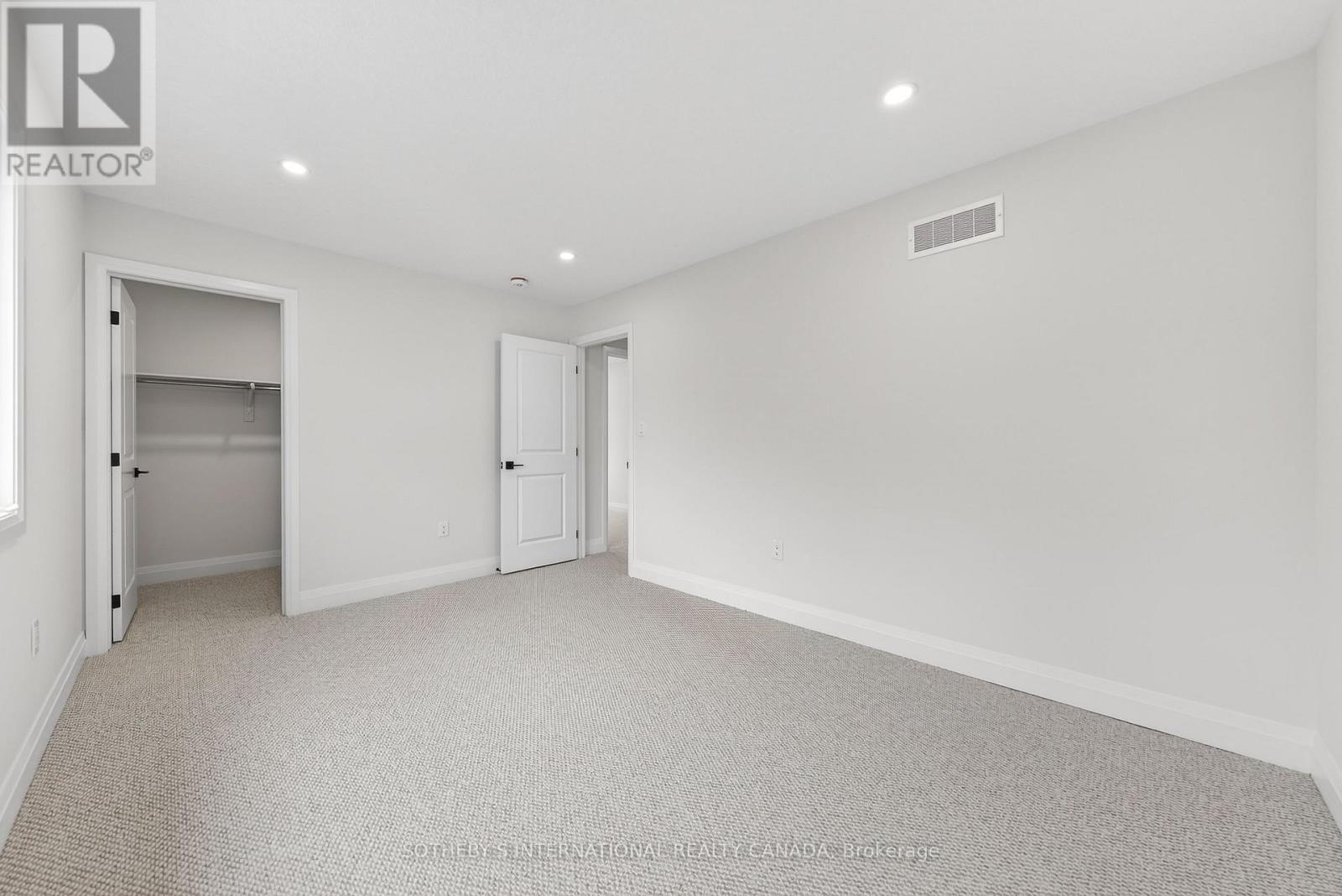 42 Rich Avenue, Cambridge, Ontario  N1R 2A5 - Photo 31 - X12895480