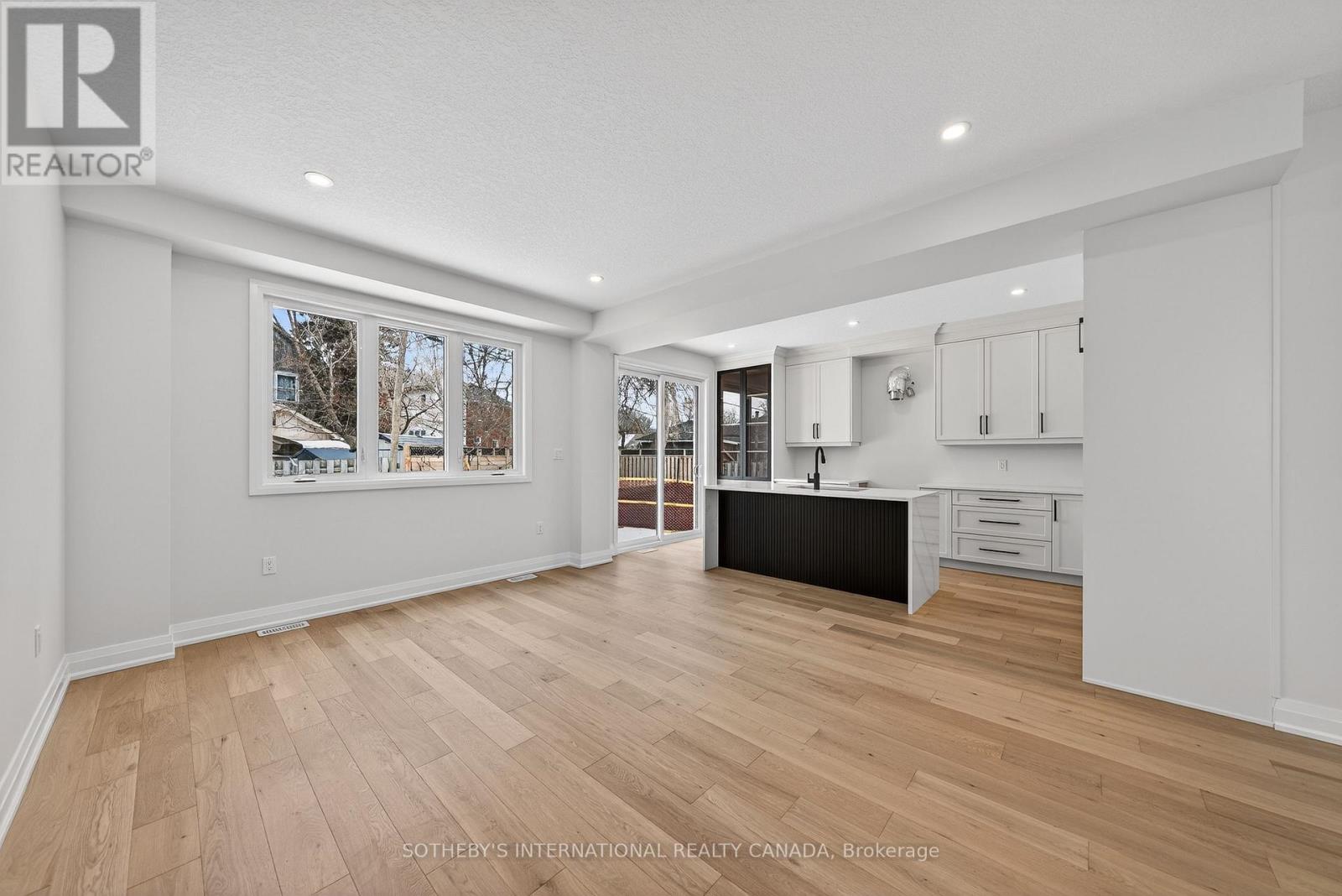 42 Rich Avenue, Cambridge, Ontario  N1R 2A5 - Photo 7 - X12895480