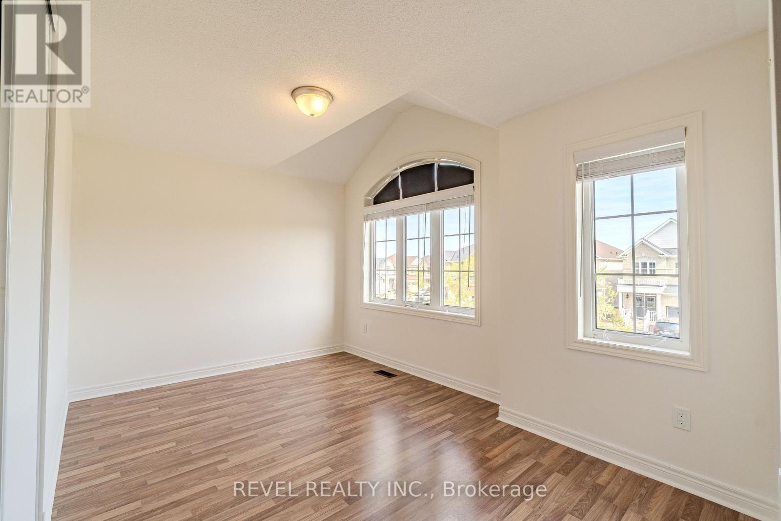 77 Barlow Place, Brant (Paris), Ontario  N3L 0H1 - Photo 25 - X12895552