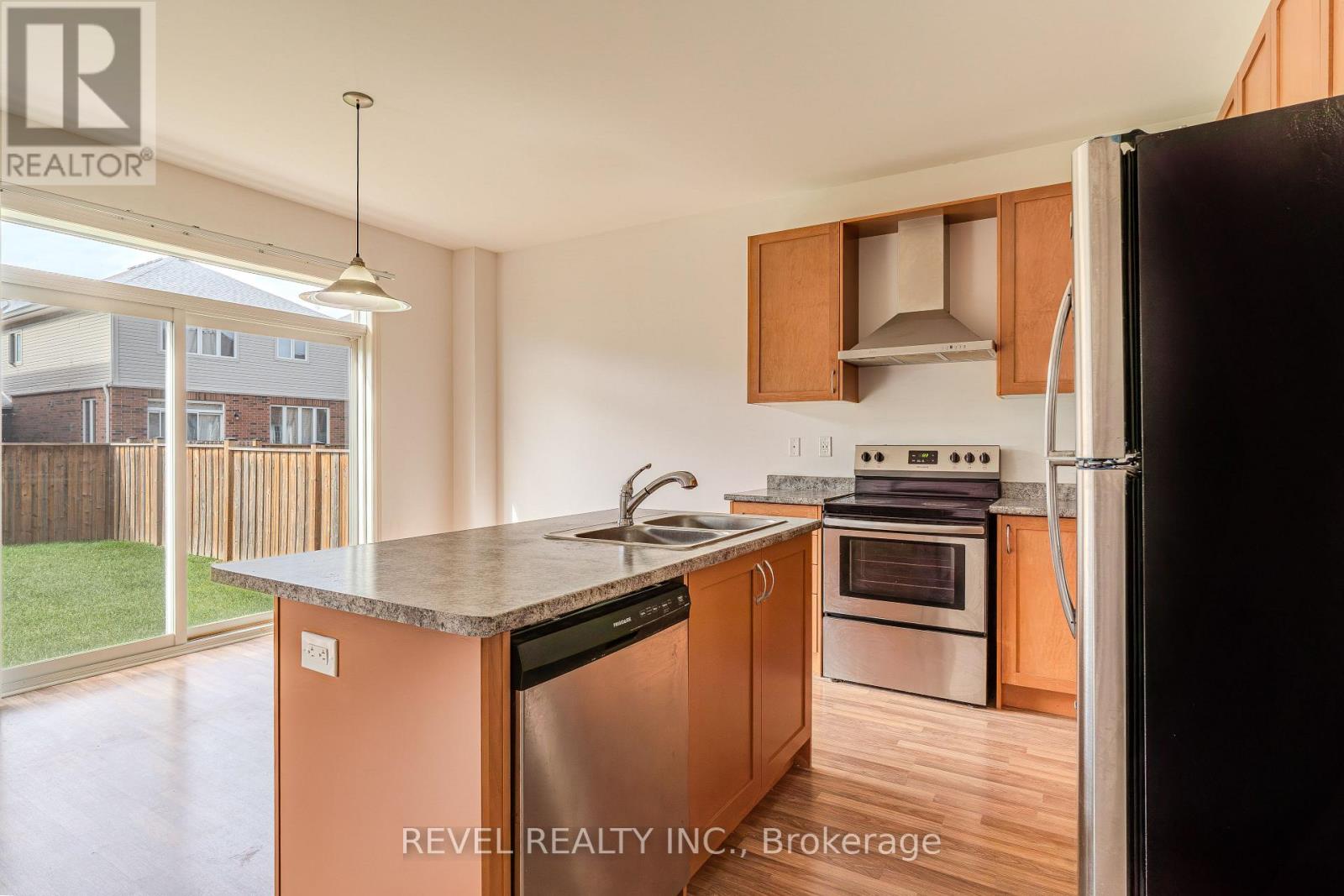 77 Barlow Place, Brant (Paris), Ontario  N3L 0H1 - Photo 33 - X12895552