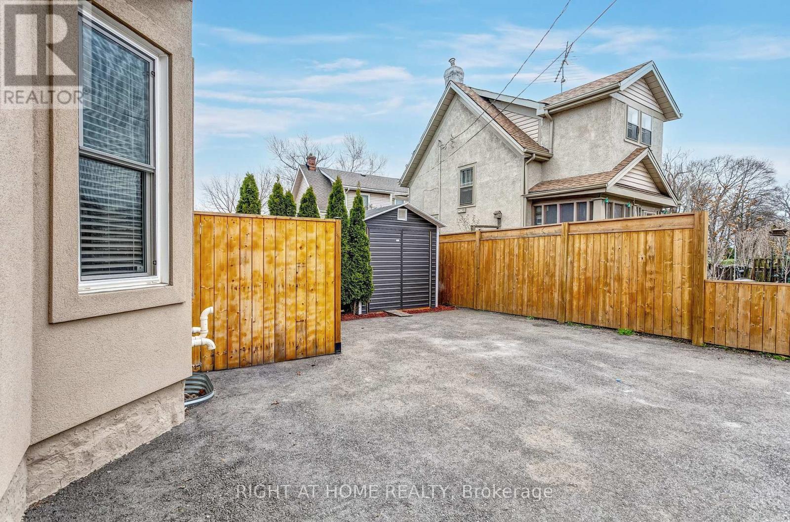 4563 Ryerson Crescent, Niagara Falls, Ontario  L2E 1E3 - Photo 40 - X12895594
