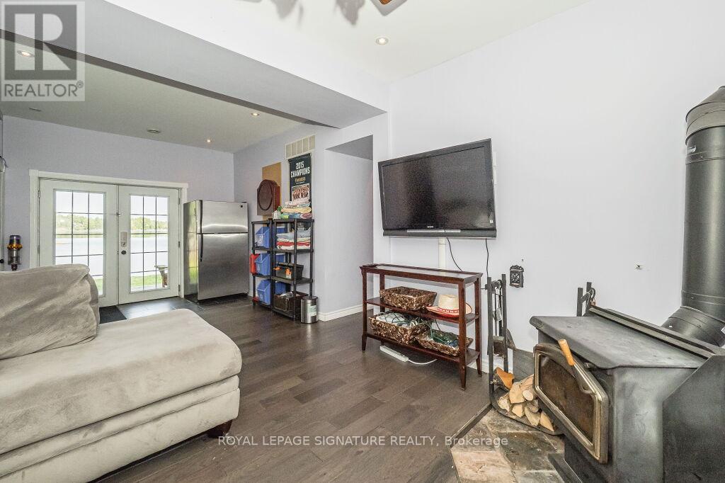 1127 Sunny Lake Road, Gravenhurst (Muskoka (S)), Ontario  P1P 0G3 - Photo 24 - X12895622