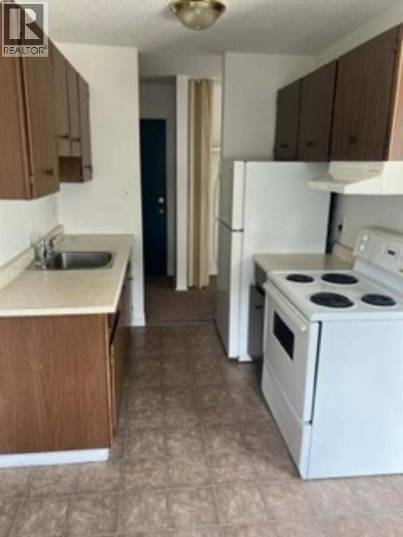 5 Sunset Boulevard, Whitecourt, Alberta  T7S 1K8 - Photo 18 - A2228412