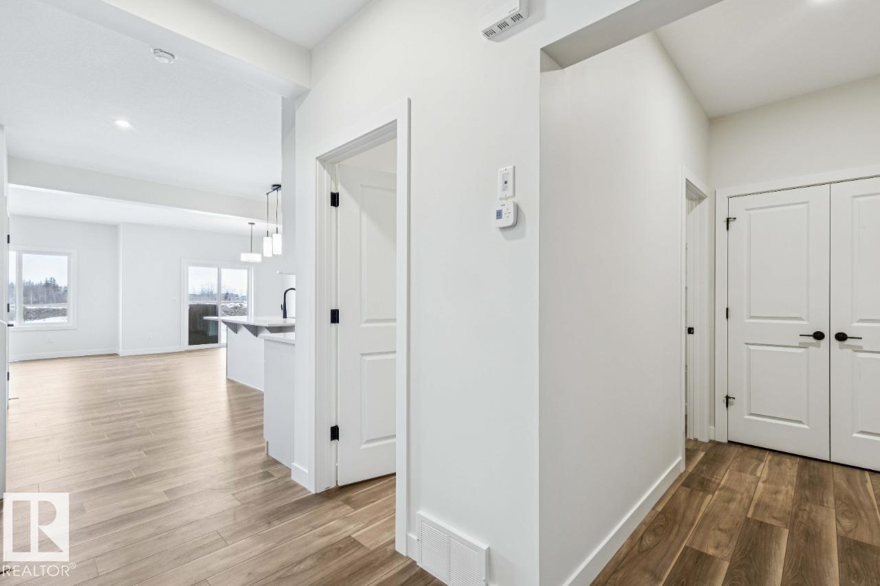 41 Gable Cm, Spruce Grove, Alberta  T7X 0Z5 - Photo 4 - E4477056