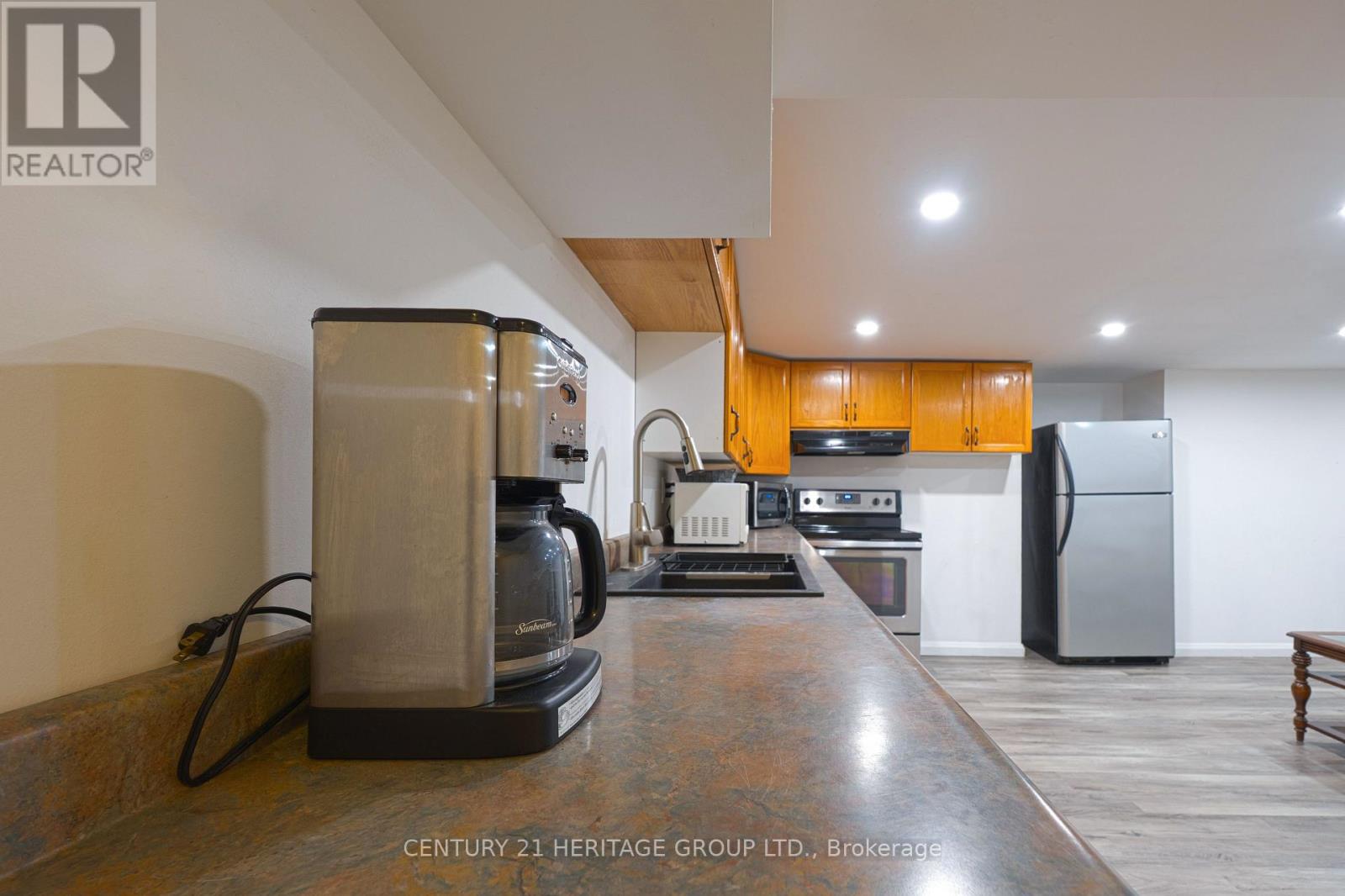 Bmst - 66 Fern Valley Crescent, Richmond Hill (Oak Ridges), Ontario  L4E 2J1 - Photo 19 - N12868896