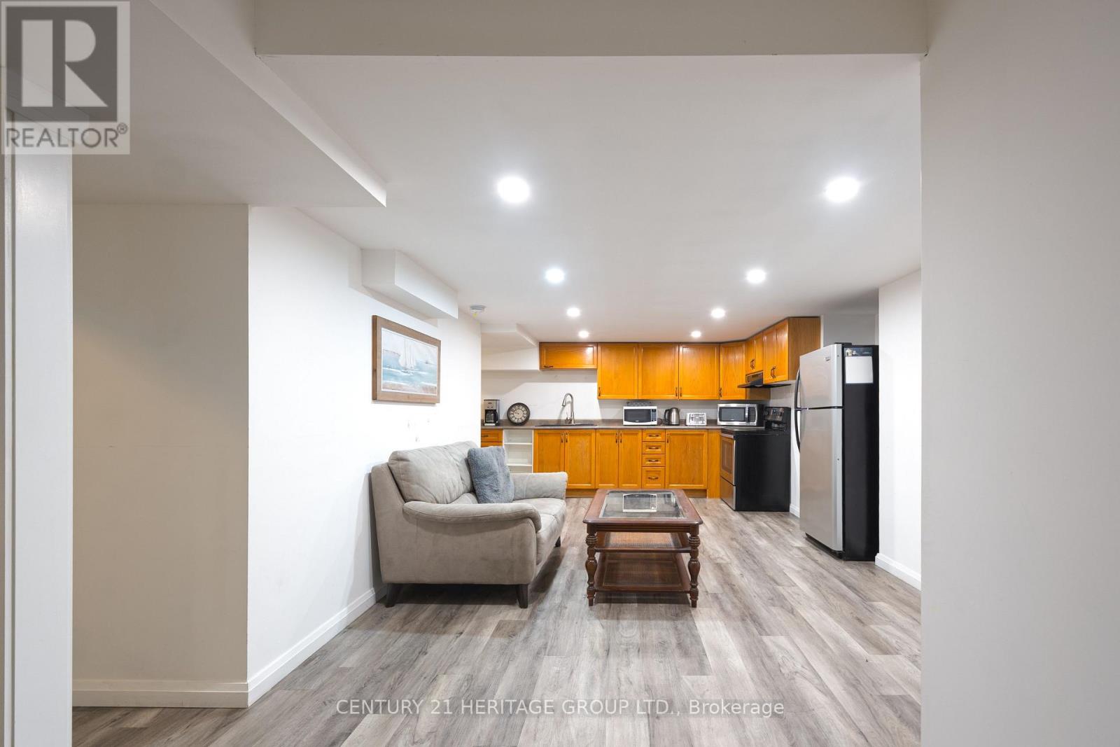 Bmst - 66 Fern Valley Crescent, Richmond Hill (Oak Ridges), Ontario  L4E 2J1 - Photo 23 - N12868896