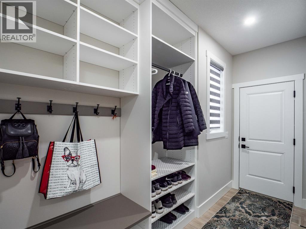 132 Belvedere Drive SE, Calgary, Alberta  T2A 7G1 - Photo 11 - A2290914