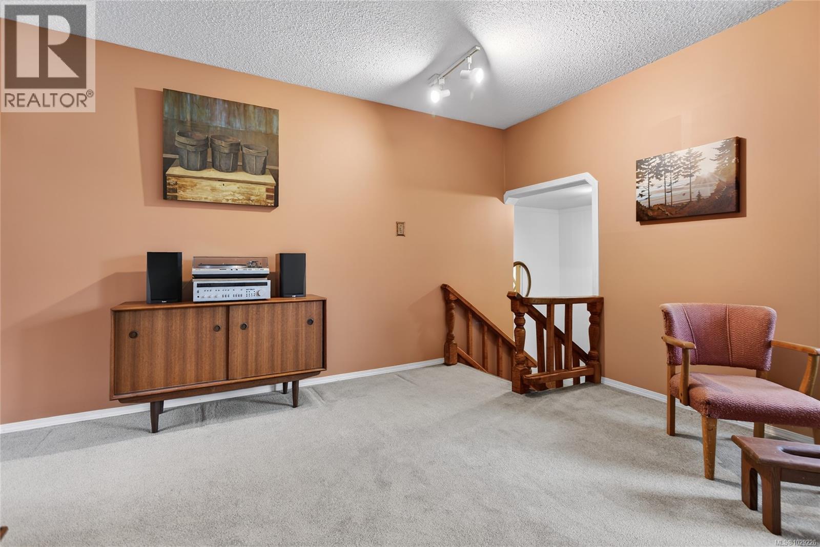 1516 Balsam Ave, Comox, British Columbia  V9M 2P2 - Photo 6 - 1029226