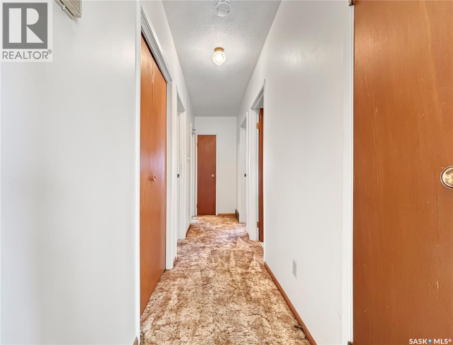 27 Walker Crescent, Saskatoon, Saskatchewan  S7L 4H7 - Photo 8 - SK030713