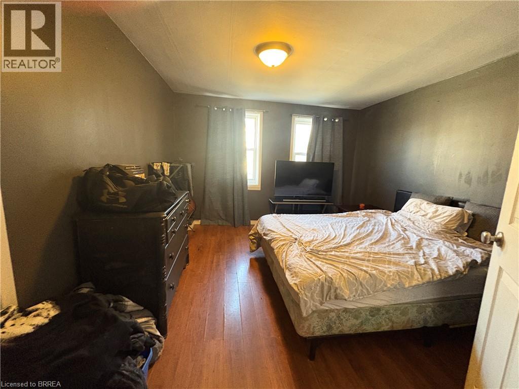 13 Sheridan Street, Brantford, Ontario  N3T 2P7 - Photo 14 - 40812729