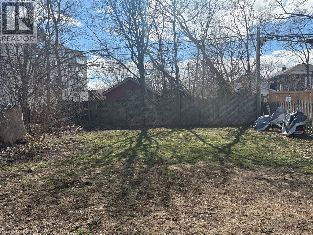 13 Sheridan Street, Brantford, Ontario  N3T 2P7 - Photo 3 - 40812729