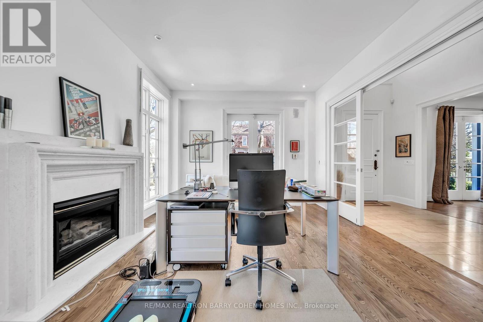 74 Esgore Drive, Toronto (Bedford Park-Nortown), Ontario  M5M 3R7 - Photo 15 - C12895328