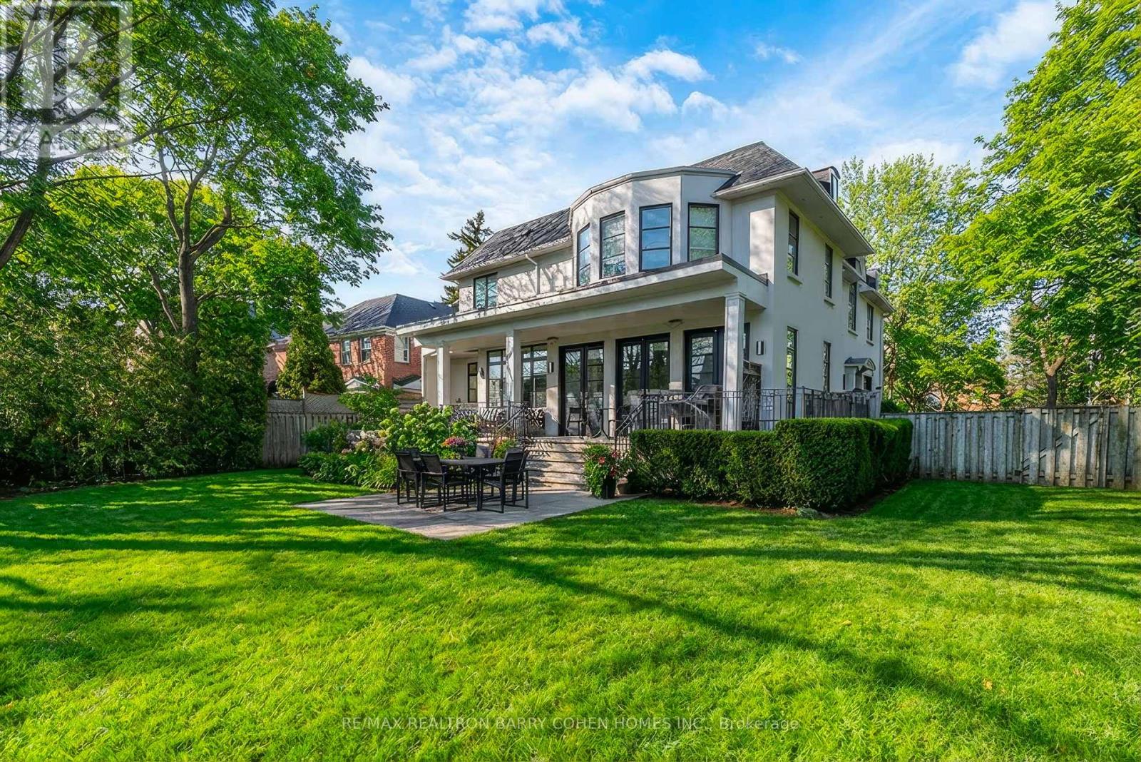 74 Esgore Drive, Toronto (Bedford Park-Nortown), Ontario  M5M 3R7 - Photo 6 - C12895328