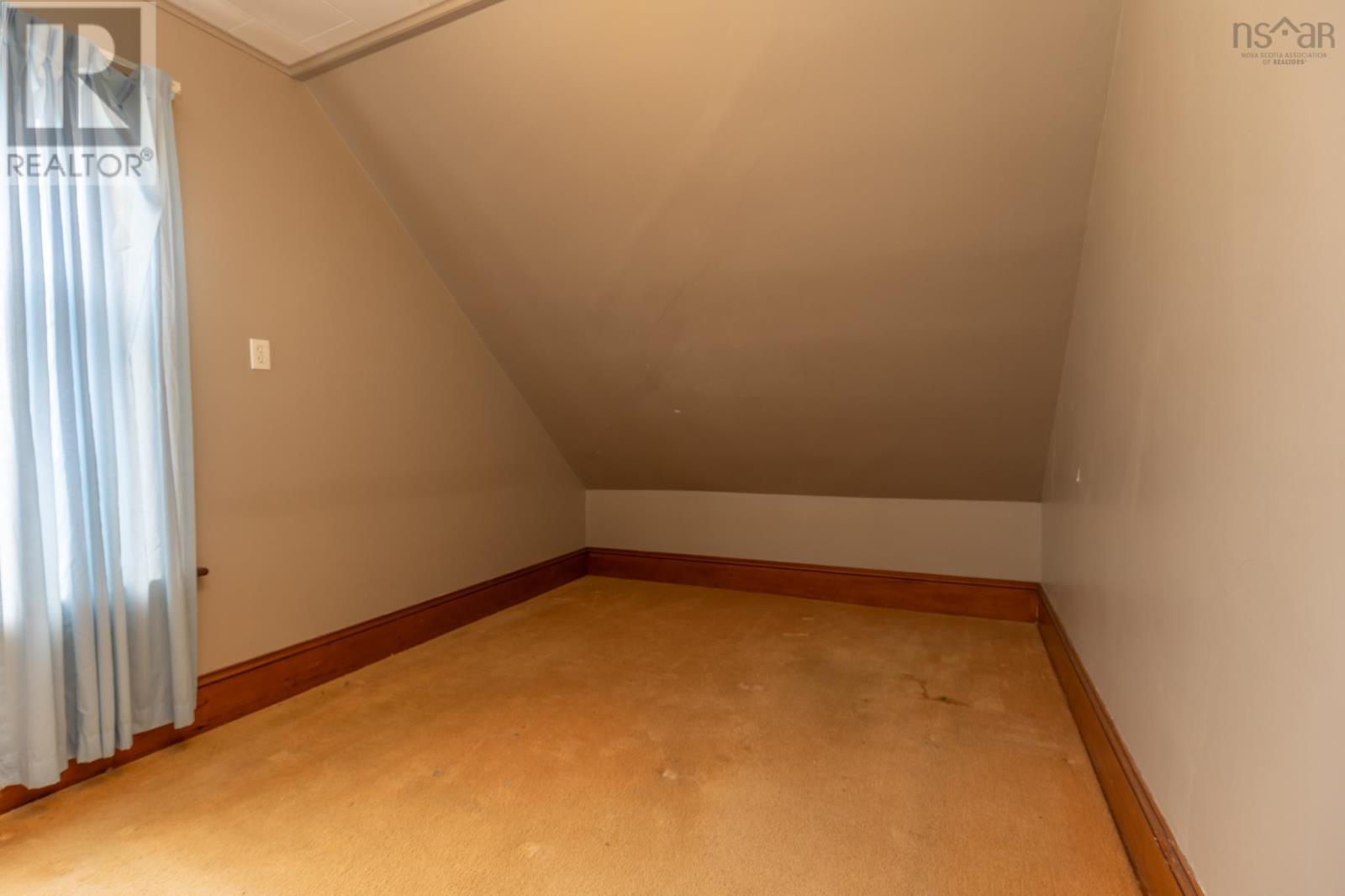 30 Porter Street, Yarmouth, Nova Scotia  B5A 2Y6 - Photo 25 - 202604838