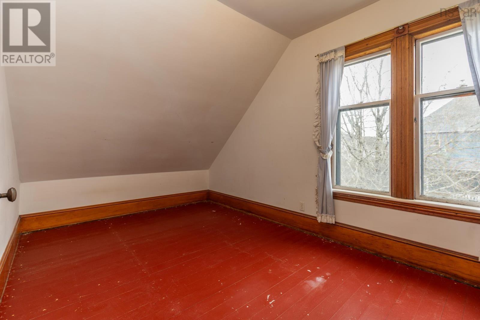 30 Porter Street, Yarmouth, Nova Scotia  B5A 2Y6 - Photo 28 - 202604838