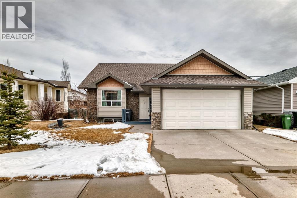 126 Strathmore Lakes Bend, Strathmore, Alberta