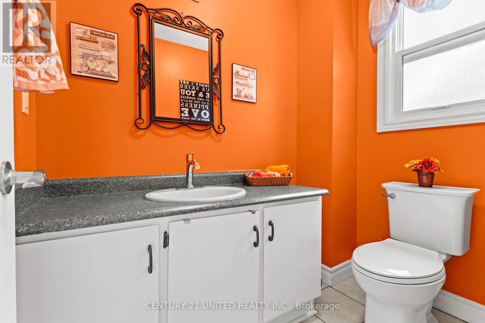 6 Elmvale Court, Haldimand, Ontario  N0A 1S0 - Photo 7 - X12853982