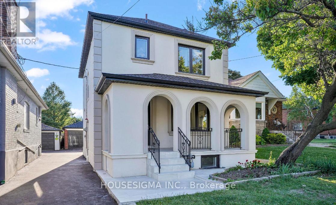 90A BICKNELL AVENUE, Toronto, Ontario