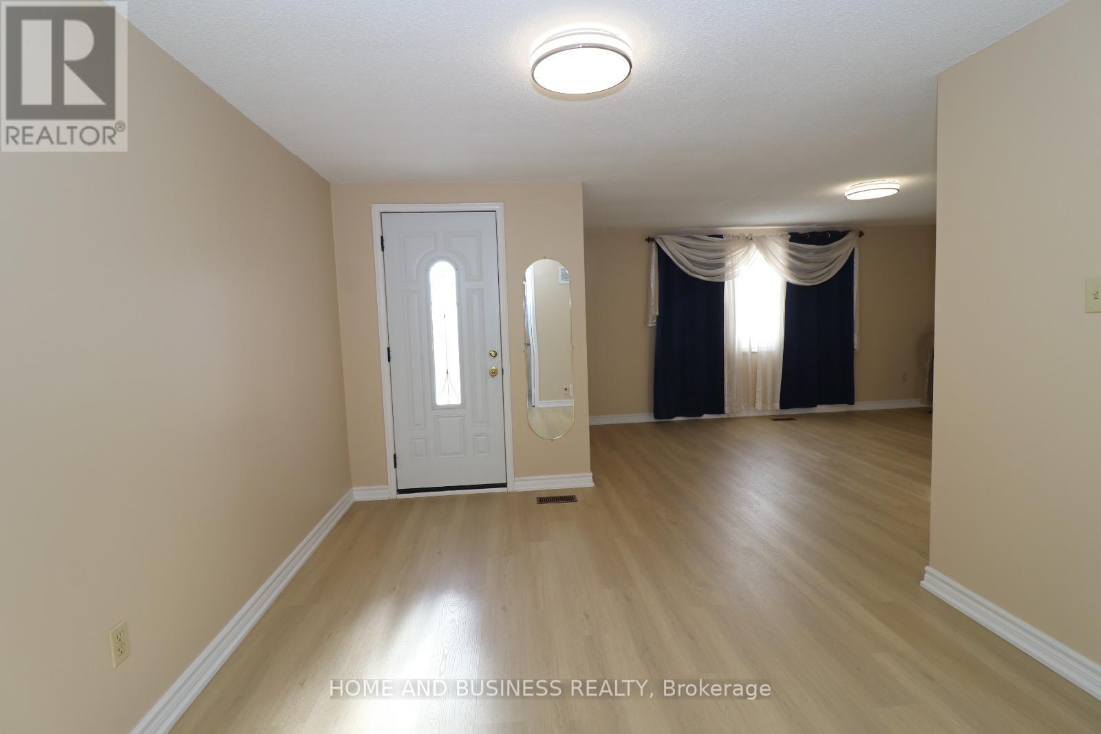 10 Hudson Drive W, Brampton (Fletcher's West), Ontario  L6Y 2N7 - Photo 20 - W12741274