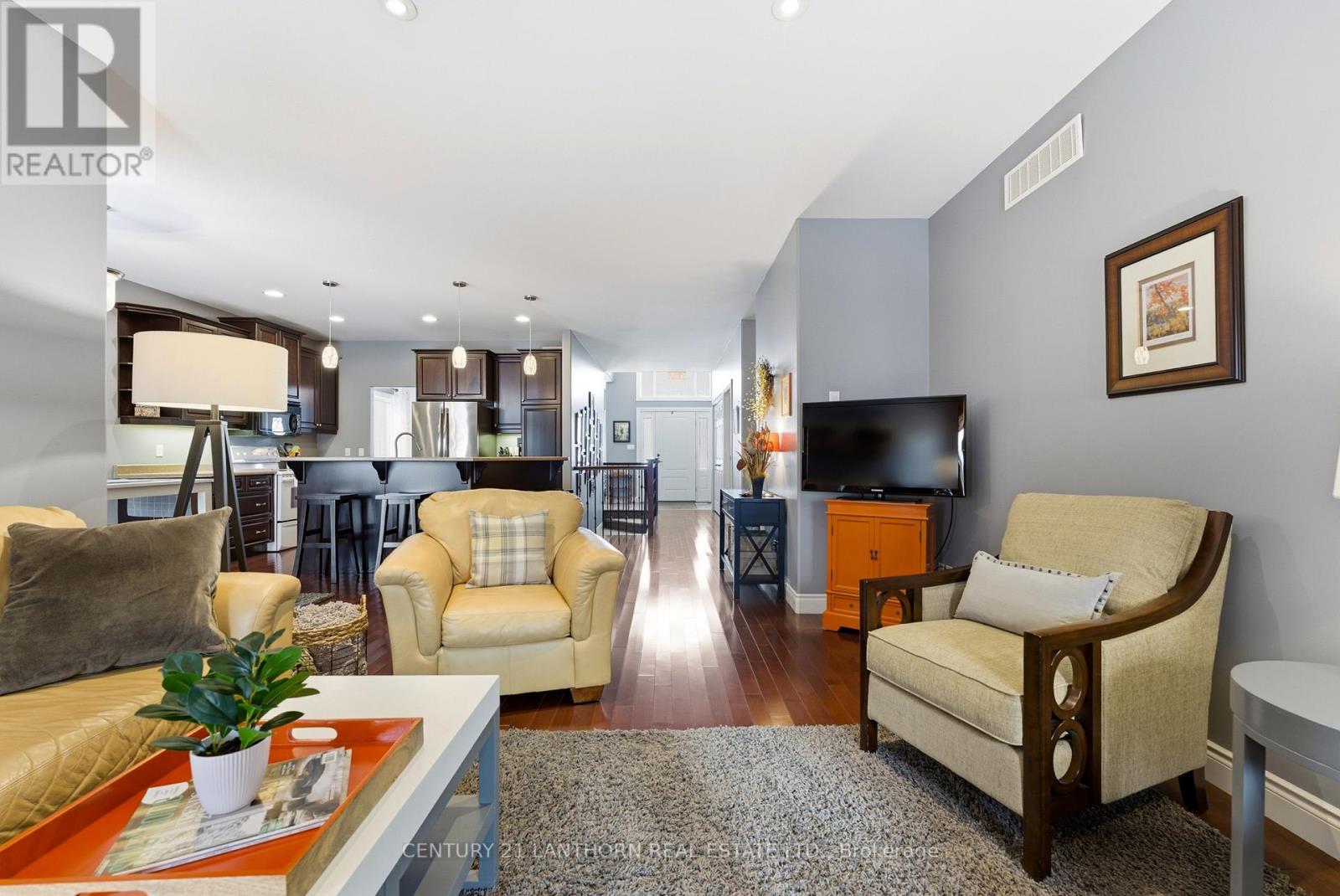 39 Mcdougall Drive, Belleville (Thurlow Ward), Ontario  K8N 0M1 - Photo 19 - X12895864