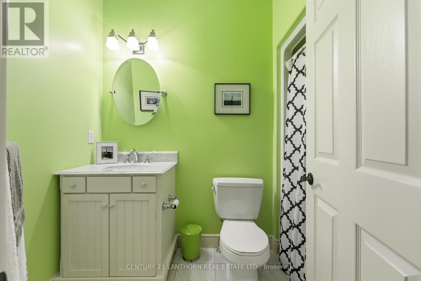 39 Mcdougall Drive, Belleville (Thurlow Ward), Ontario  K8N 0M1 - Photo 22 - X12895864