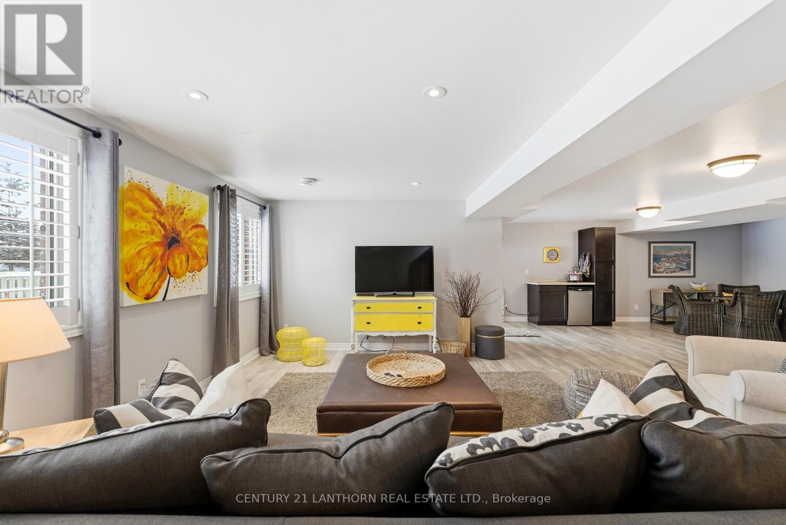 39 Mcdougall Drive, Belleville (Thurlow Ward), Ontario  K8N 0M1 - Photo 32 - X12895864