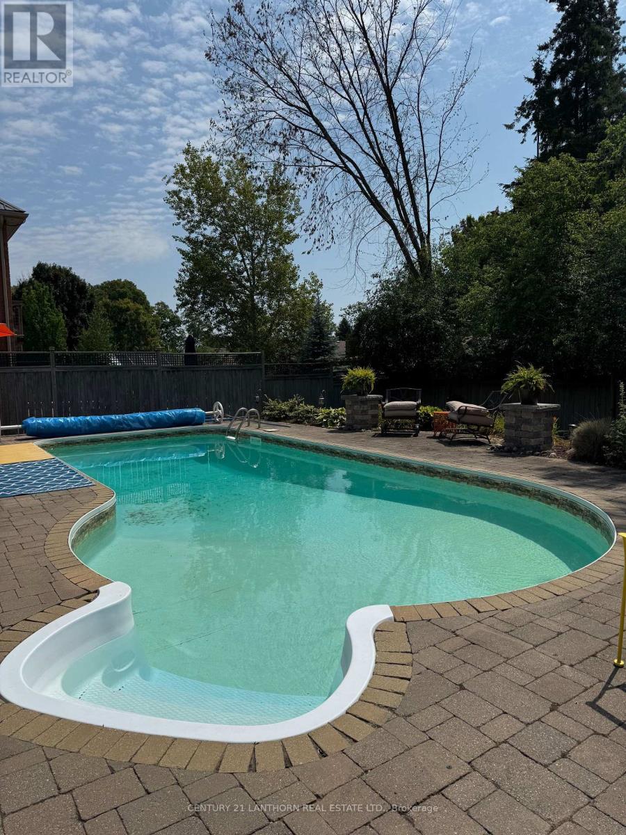 39 Mcdougall Drive, Belleville (Thurlow Ward), Ontario  K8N 0M1 - Photo 41 - X12895864