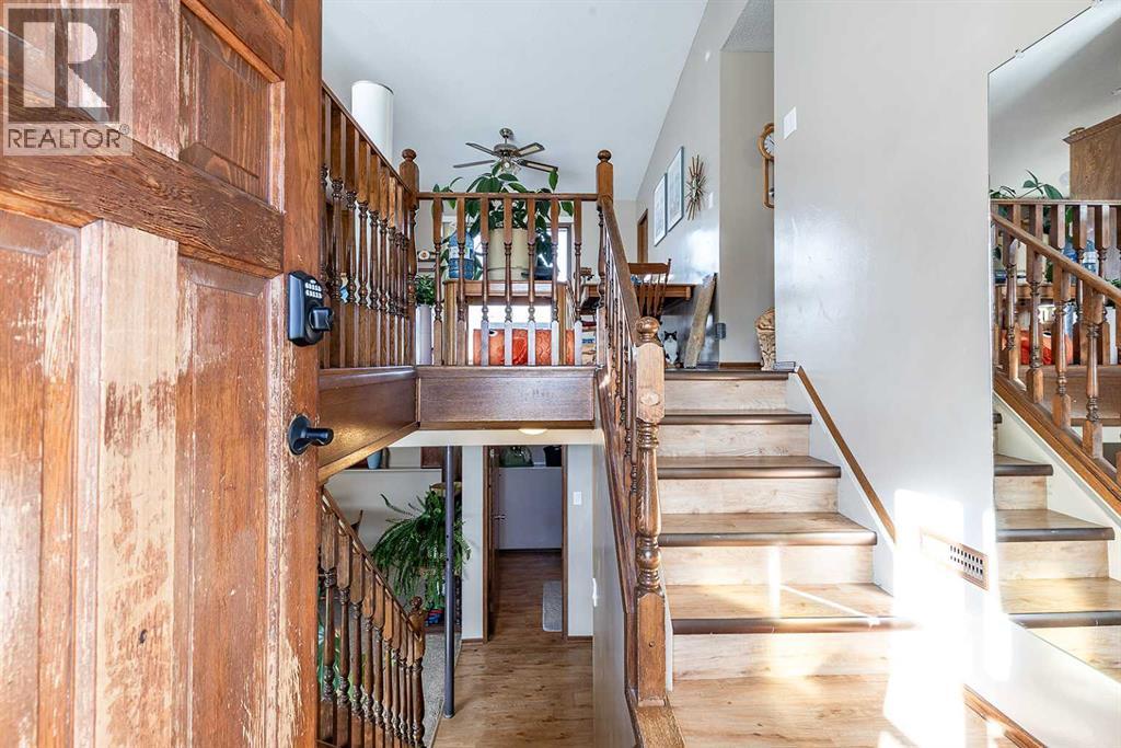 18 Cockrill Court Se, Medicine Hat, Alberta  T1B 2T5 - Photo 4 - A2291442