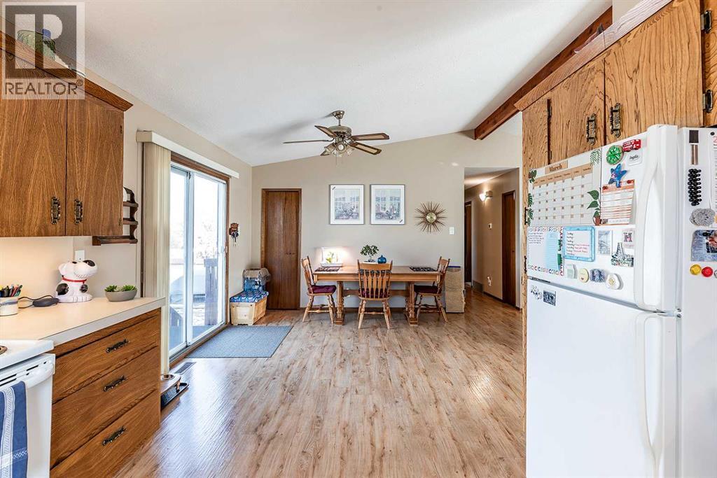 18 Cockrill Court Se, Medicine Hat, Alberta  T1B 2T5 - Photo 11 - A2291442