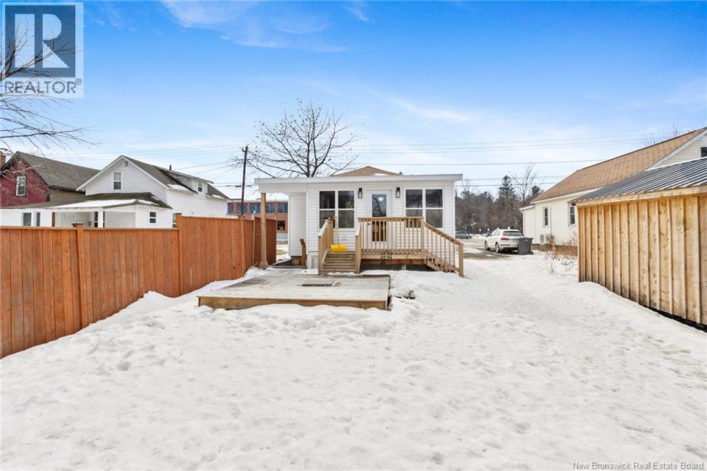 671 Mcleod Avenue, Fredericton, New Brunswick  E3B 1V4 - Photo 36 - NB135240