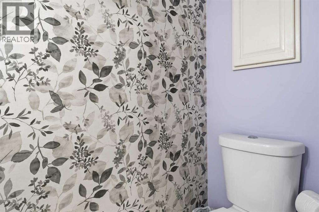 45 Somme Boulevard Sw, Calgary, Alberta  T2T 6K7 - Photo 9 - A2290411