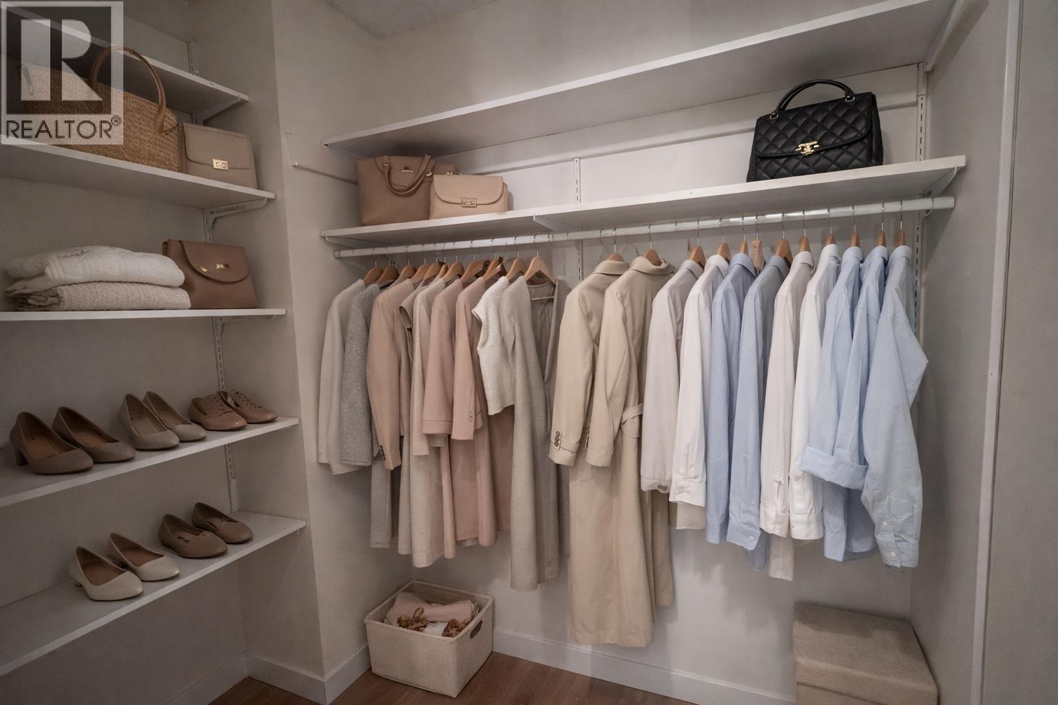 609 2016 Fullerton Avenue, North Vancouver, British Columbia  V7P 3E6 - Photo 6 - R3101026