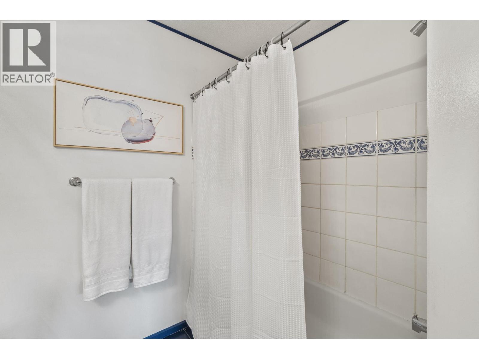 425 3 Rialto Court, New Westminster, British Columbia  V3M 5T4 - Photo 16 - R3100615