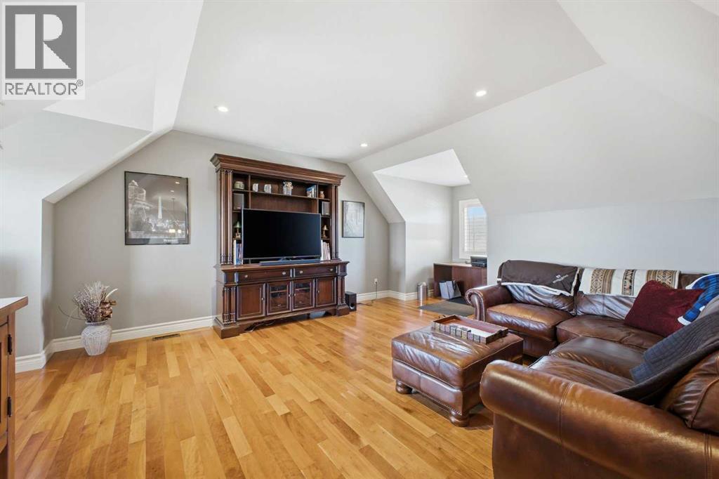 405 Pinnacle Ridge Place Sw, Rural Rocky View County, Alberta  T3Z 3N8 - Photo 29 - A2292406